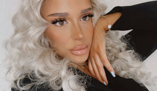 Individuelle Abmattierung für schöne blonde Haare